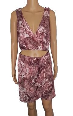 NEW Sleeveless Floral Dress Open Stomach with Zipper Beachy Women's Size 8
